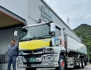 新車（ダンプ）導入いたしました